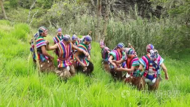 厄瓜多尔传统舞蹈视频