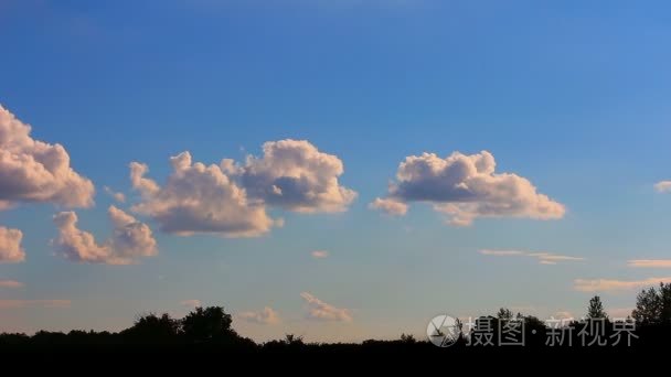 云飘到蓝蓝的天空视频