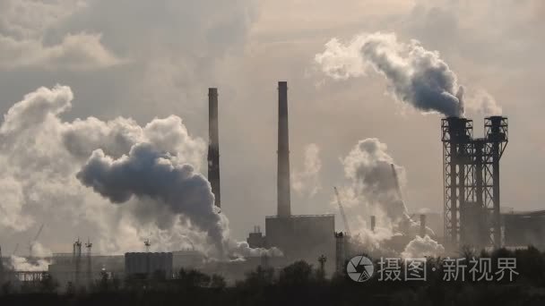 空气污染工厂烟管视频