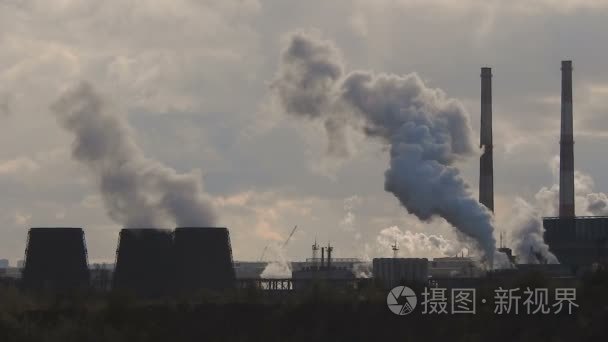 空气污染工厂烟管视频