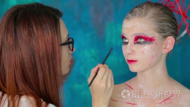 专业化妆脸化妆艺术视频