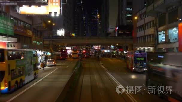 在香港夜交通