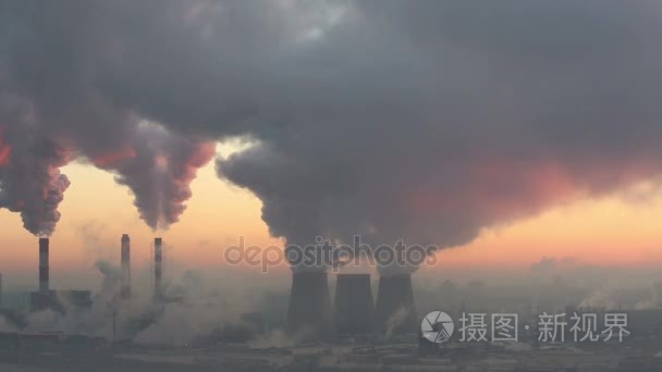 黎明家污染工厂视频