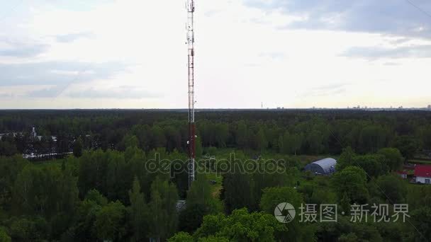 广播塔 Ulbroka 拉脱维亚空中无人机顶视图 4 k 到视频
