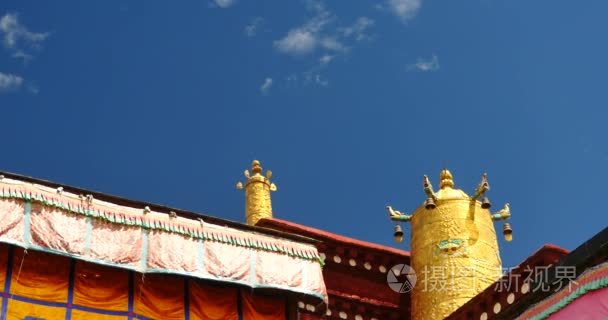 4 k 特写镜头的大昭寺在拉萨市白云在蔚蓝的天空视频