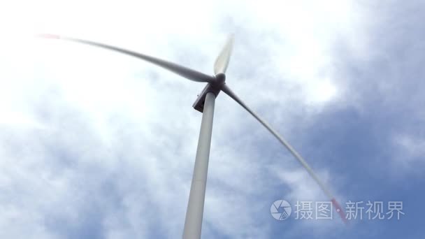 风力发电机的济洲岛的风景视频