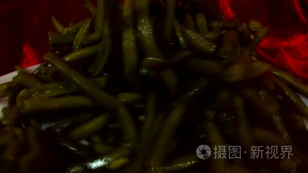 大量绿色蚕豆或蚕豆视频