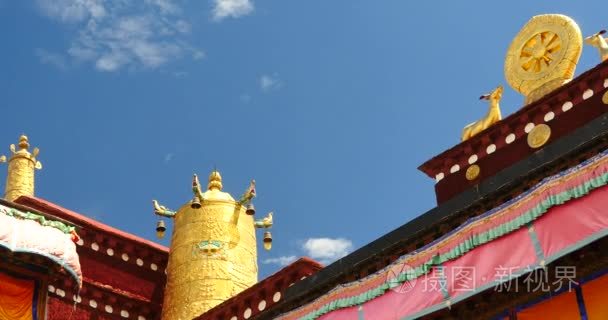 4 k 特写镜头的大昭寺在拉萨市白云在蔚蓝的天空视频