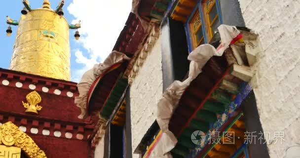 4 k 特写镜头的大昭寺在拉萨市白云在蔚蓝的天空视频
