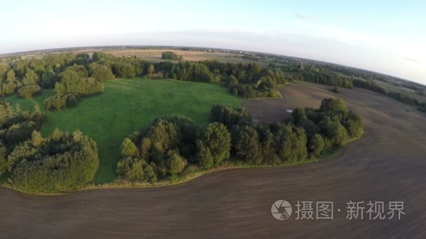 美丽的秋天风景在地方自然公园, 鸟瞰, 欧洲视频