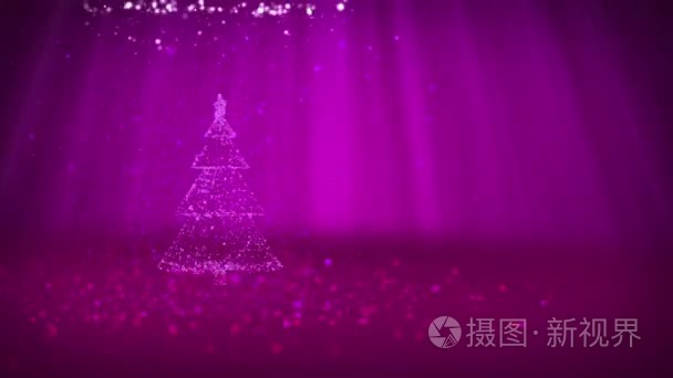 紫色圣诞树从发光发亮粒子在左边在广角拍摄。圣诞节背景与副本空间的冬季主题。与闪光粒子自由度光线的 3d 圣诞树 V5