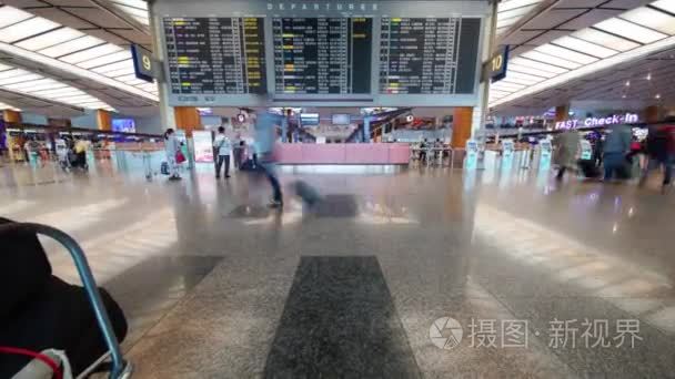 新加坡樟宜机场出发时间表视频