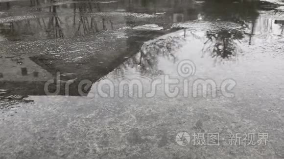 失败的雨滴视频