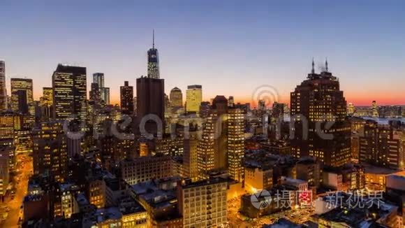 纽约城市的天际线在黄昏