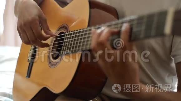 吉他音阶在古典吉他上视频