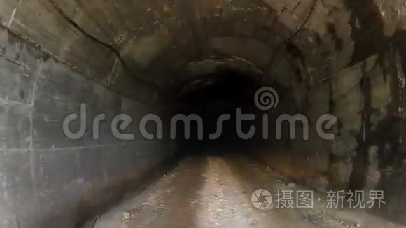 卡尔卡路里岩矿地下隧道视频