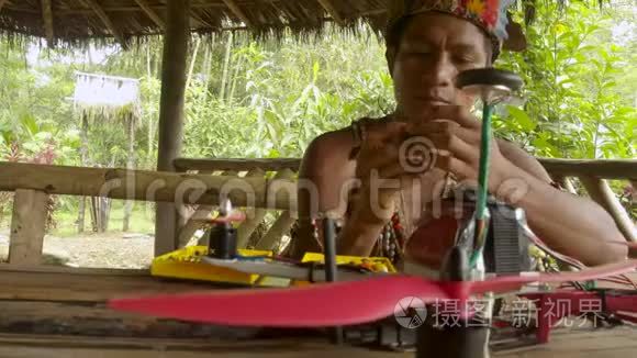 年轻的土著人正试图制造自己的无人机