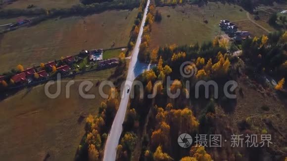 秋季山地高空观景路视频