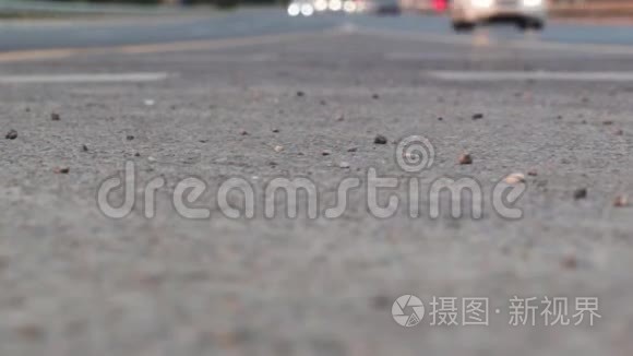 沥青道路上的车辆移动视频