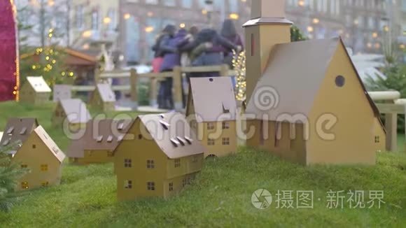 小木屋装饰圣诞节的房子视频