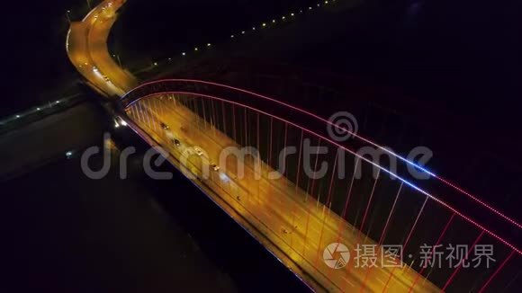 中国武汉-2017年5月2日：夜间照明城市景观青川桥空中无人机