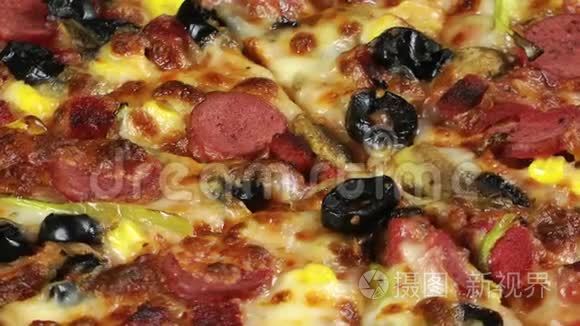 美味的意大利混合披萨食品视频