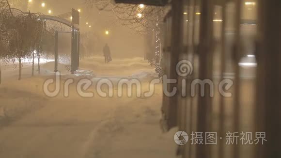 暴风雪