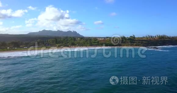 夏威夷考艾海滩的鸟瞰图视频