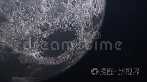 月球在空间动画中的运动视频