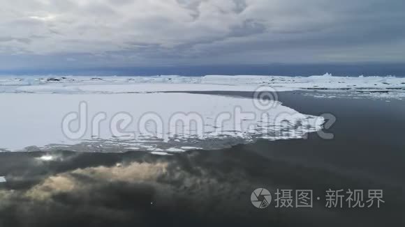 南极史诗开阔水域海景鸟瞰图视频