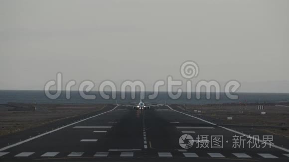 一架起飞飞机视频