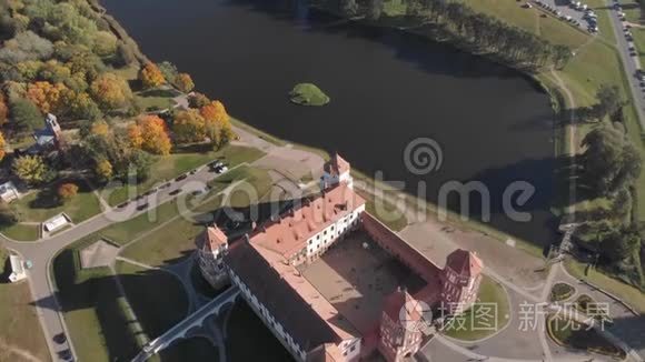 米尔城堡复杂的历史白俄罗斯视频
