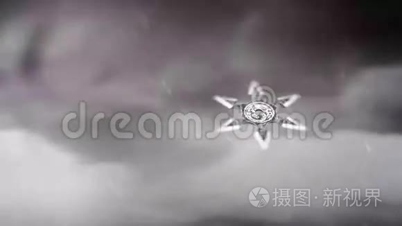 日本忍者神枪手在空中飞行视频