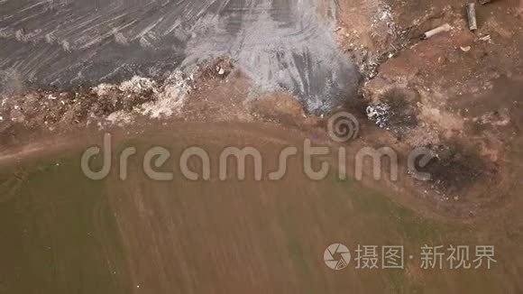 领土环境灾害填埋建筑材料加工视频