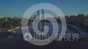 早上城市的气氛视频