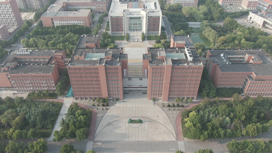 郑州轻工业大学科学校区4K航拍视频视频