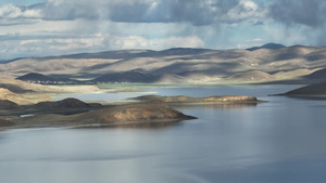 西藏羊湖风光23秒视频
