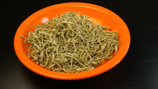 中药材金银花花茶视频