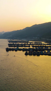 航拍夕阳下轮船驶过奉节长江港口长江三峡视频