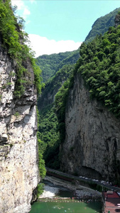 航拍自然风光大山峡谷视频