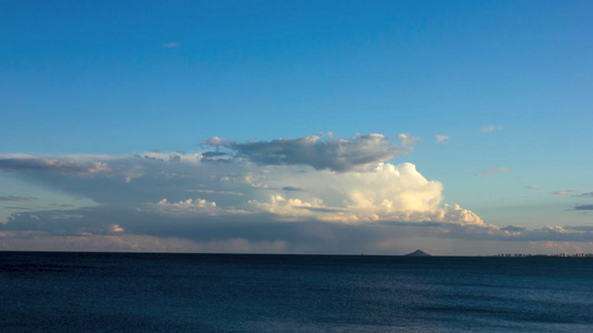 海平面晴空万里延迟拍摄视频