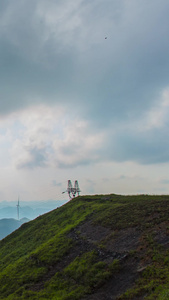 延时大山里的发电机风车视频