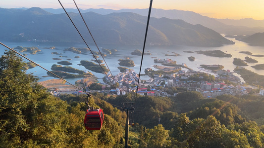 城市景区湖北4A级旅游仙岛湖旅游缆车4k素材视频