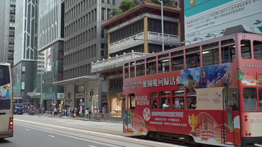 香港街头铛铛车视频