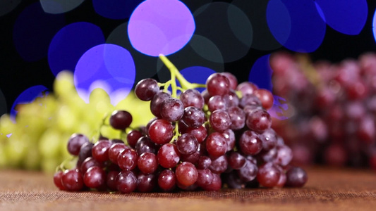 紫葡萄酿酒葡萄视频