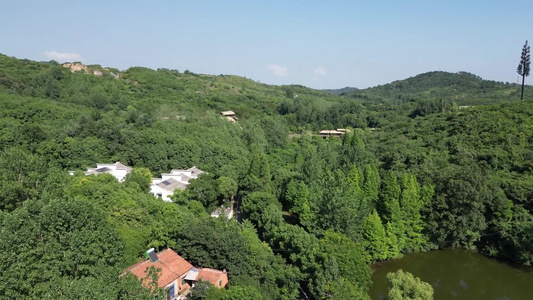 航拍湖北襄阳黄家湾风景区视频