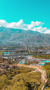 延时中国高原西藏拉萨全景素材城市天际线视频