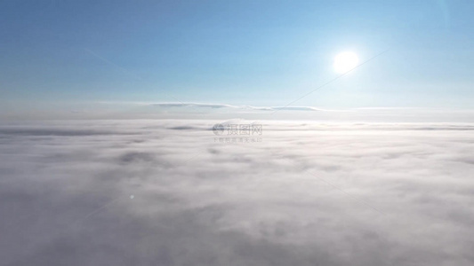延时航拍大兴安岭森林雾凇云海翻腾景象视频素材视频