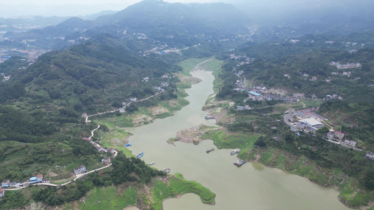  航拍城市郊区高山森林河流视频