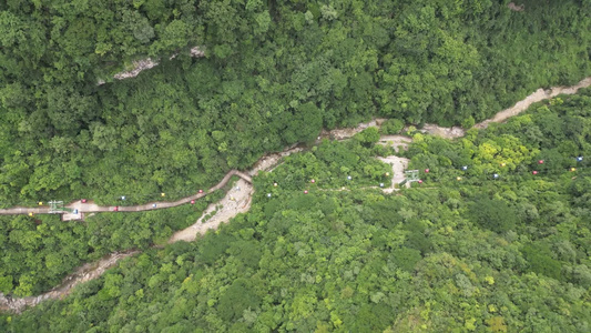  航拍高山森林山谷视频